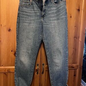 Universal Thread Blue Relaxed Jeans High Waist